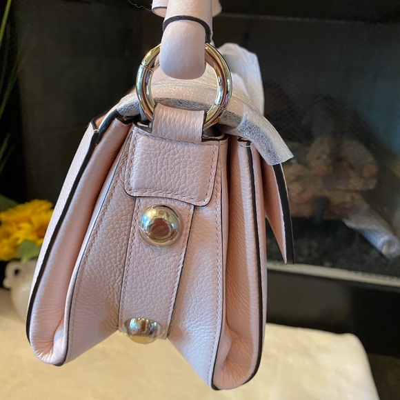 Authentic Salvatore Ferragamo Glam Leather Shoulder Bag - Picture 11 of 13